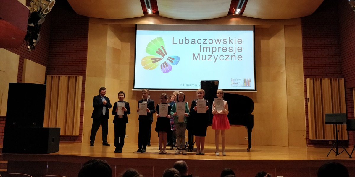 Foto kronika PSM I stopnia w Lubaczowie (zdjęcia z koncertów, wydarzeń i uroczystości) - lata 2017-2023